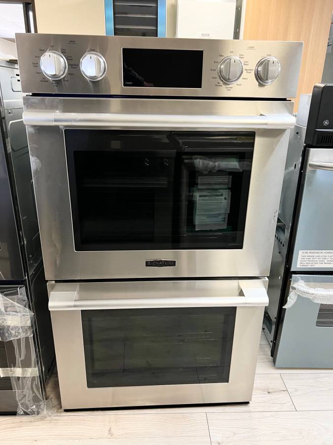 LG Signature Kitchen SKSDV3002S 30 Inch Double Wall Oven Steam * New Open Box * 4.7 cu. ft. LCD Display, Steam Assist, Convection, Flush Installation, Stainless Steel