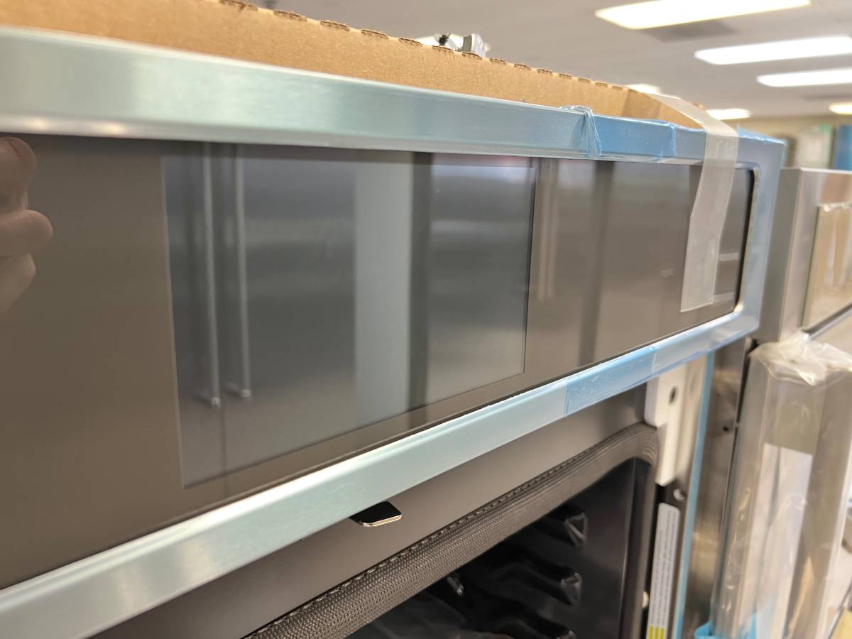 30 Inch GE Cafe CTD70DP2NS1 Double Wall Convection Oven * New Open Box * 10 Cu. Ft. , True European Convection Oven, Self-Clean, Steam Clean Option, Hot-Air Frying, Keep Warm, Proof, Precision Cooking Modes, UL Listed .