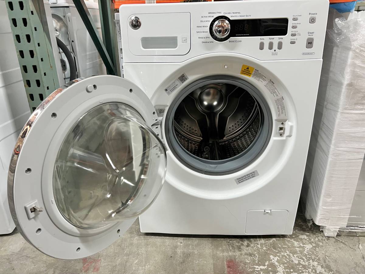 24 INCH GE WCVH4800K2WW Front Load Washer White * New Open box * Energy Star , Control Lock , Delicate Cycle , Stackable
