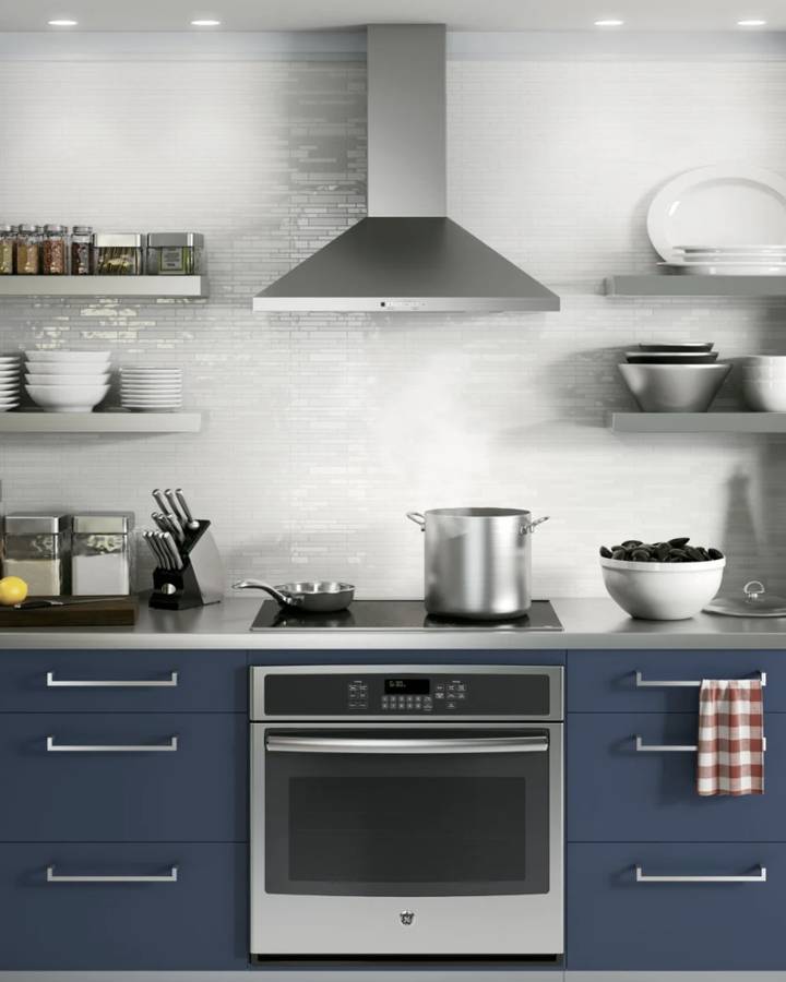 30 INCH GE JVW5301SJSS Wall Chimney Range Hood * New Open Box * 350 CFM Blower , Dishwasher Safe Filters, Auto-Off, Halogen Lights , Night Light, Stainless Steel , Optional Remote Control