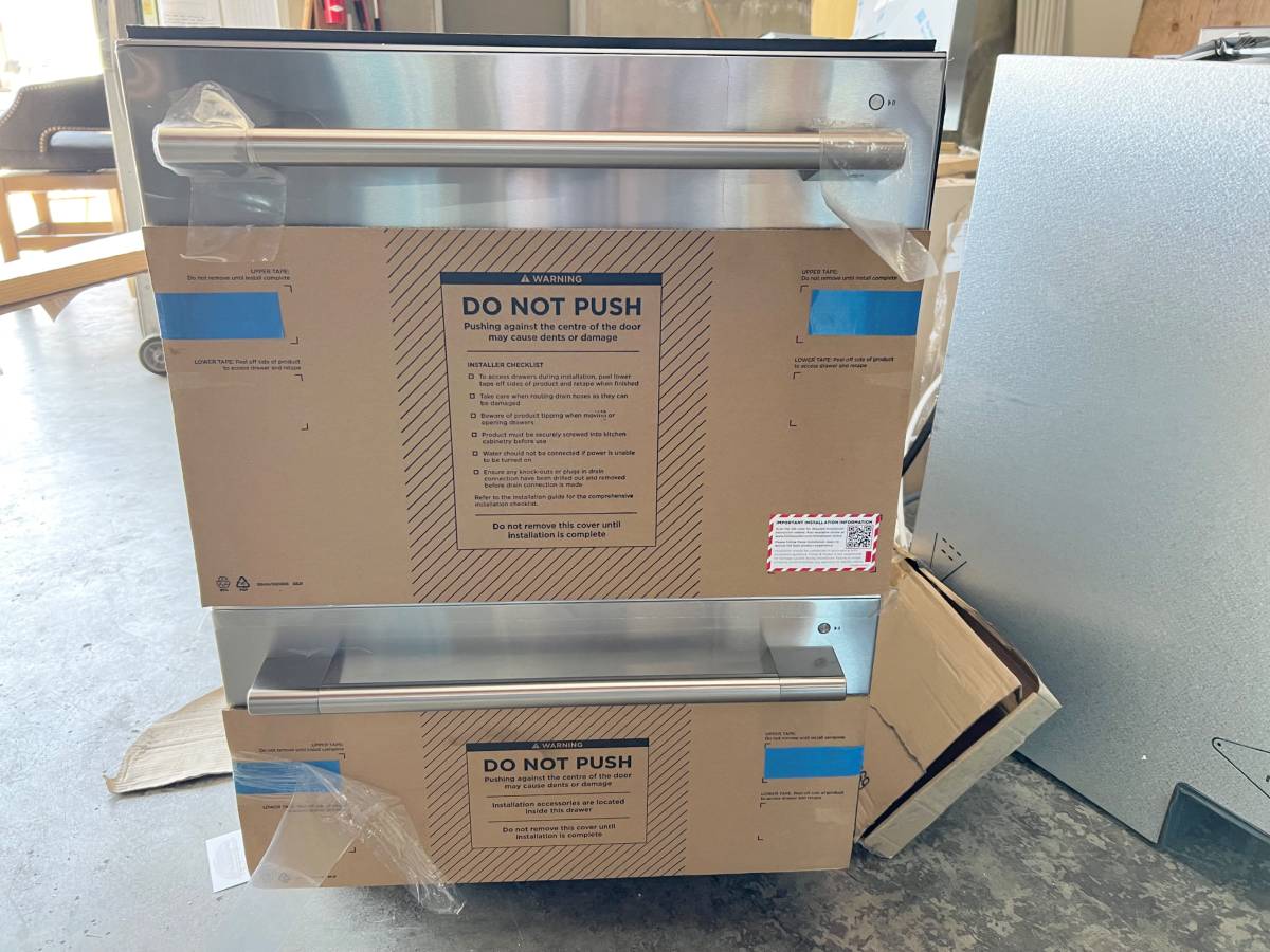 24 INCH Fisher and Paykel Professional Series DD24DTX6PX1 Built-In Smart Double DishDrawer Dishwasher ,44dBA, Tall Top Drawer, Stainless Interior Drawer, Knock to Pause, Sanitize, Energy Star , Stainless Steel * New Open Box
