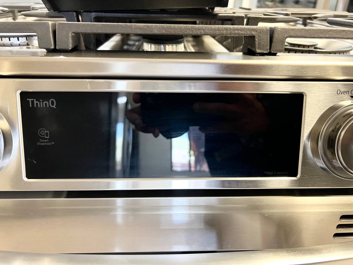 30 INCH LG LTGL6937F Slide-In Gas Range 5 Burners, Double Oven. * New Open Box ProBake Convection, Air Fry, EasyClean, SmoothTouch Glass Controls, WideView Window, Wi-Fi Connectivity, ThinQ Technology , UltraHeat Burner Print Proof Stainless Steel .