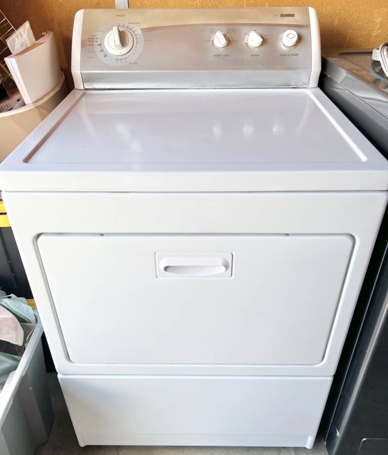 27 INCH Kenmore 700 Series Electric Front Load Dryer Machine 110.68722700 , Used Condition