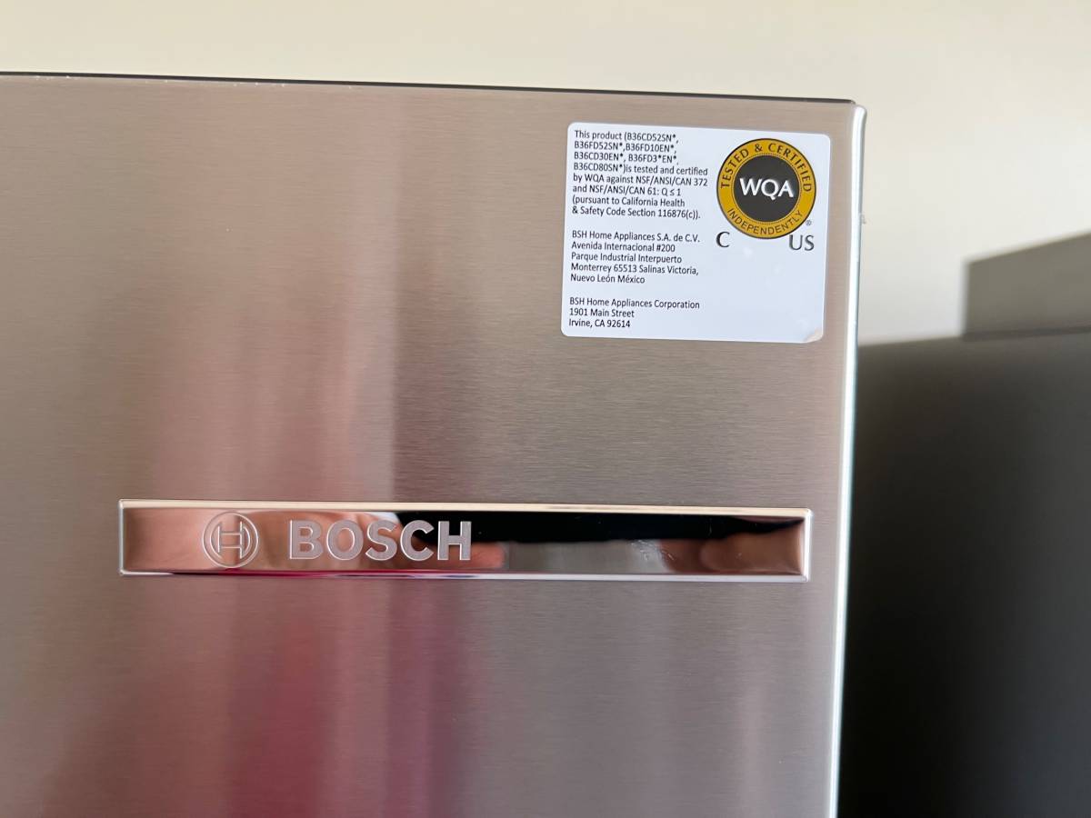 36 INCH Bosch 100 Series B36FD10ENS Freestanding French Door Bottom Mount Smart Refrigerator 26 Cu. Ft. Total, Ice Water Dispenser, Quick Ice Pro, Water Filter, Bottle Fill, Anti-Fingerprint, Sabbath Mode ENERGY STAR