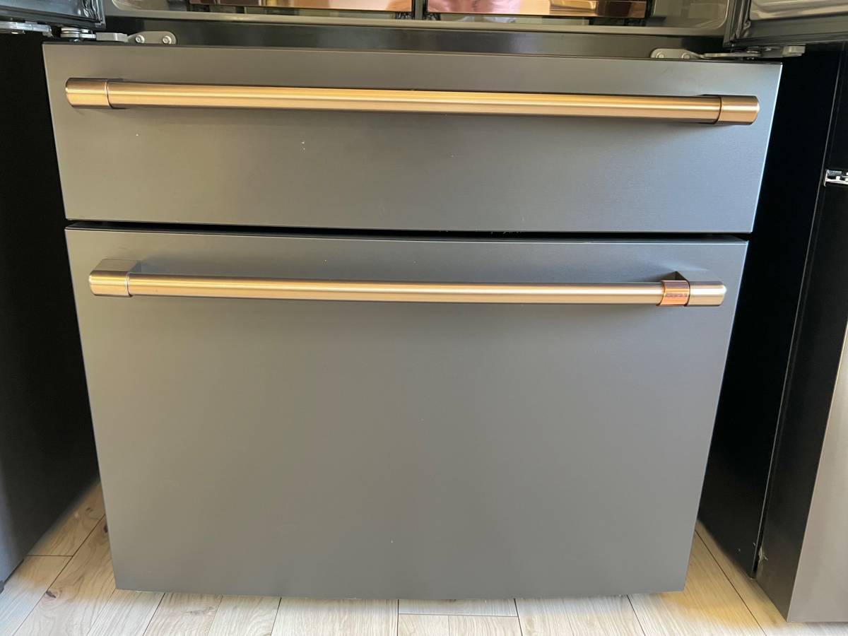 36 INCH GE Cafe CXE22DP3PD1  * New Open Box *. Counter Depth 4-Door French Door Smart Refrigerator  22.3 Cu. Ft. Hands-Free Autofill, Humidity Control System,  Convertible Drawer, BRASS Handles Wi-Fi, ENERGY STAR Matte Black .