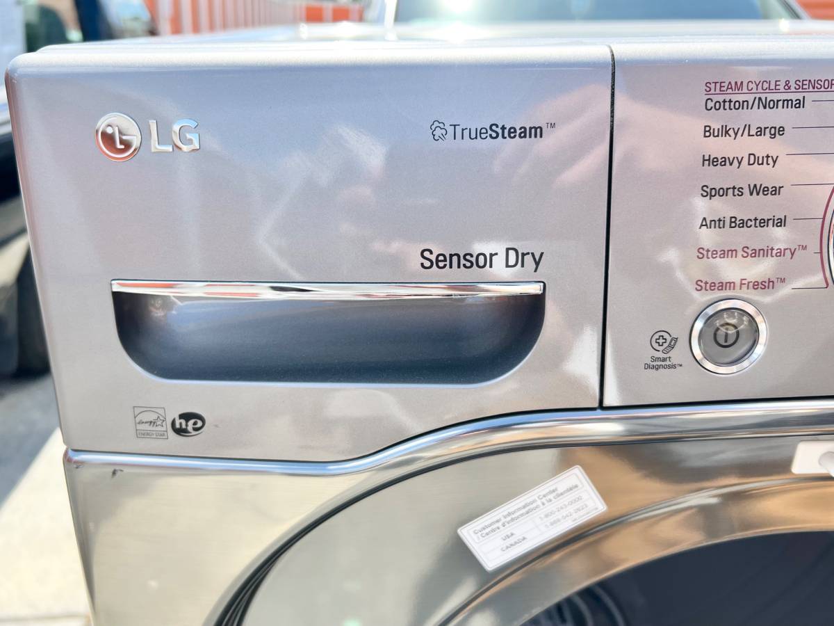 27 INCH LG DLGX4271V 7.4 cu. ft. Gas Dryer Graphite Pedestal Included  , Used Condition , Steam