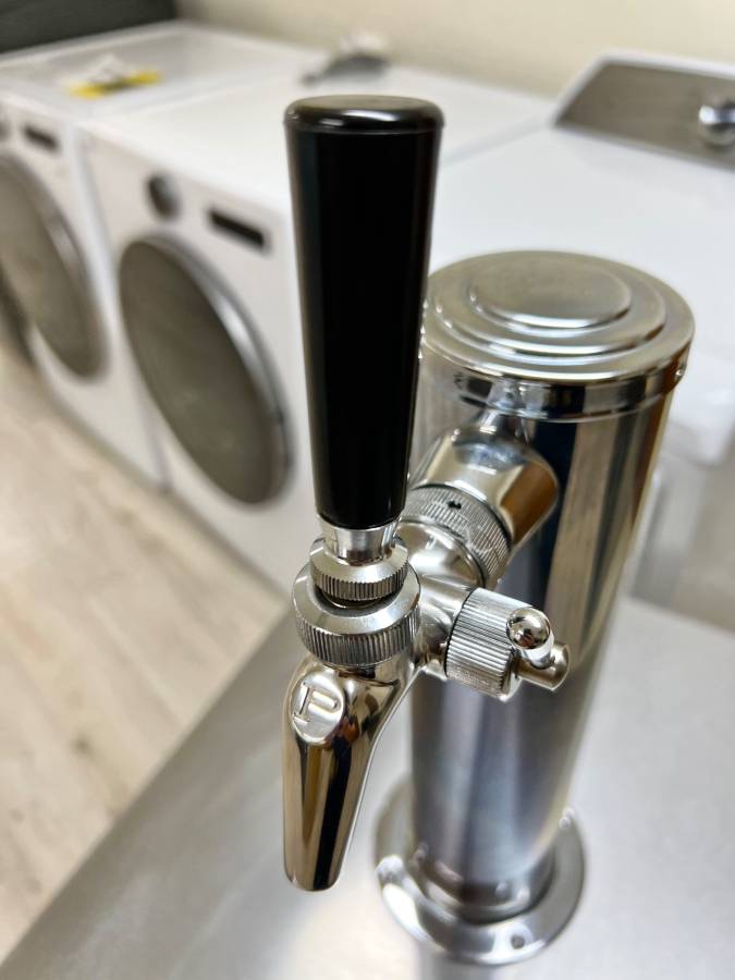 15 INCH Perlick HP15TS31L Built-in Indoor Beer Dispenser Sixth Barrel * New Open Box * 525 BTU Compressor, 650SS, Stainless Steel , Left Hinge