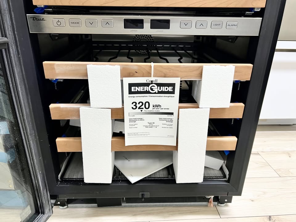 24 Inch TRUE Undercounter Dual-Zone Wine Cooler 45 Bottle, Built-In Panel Ready Glass NEW