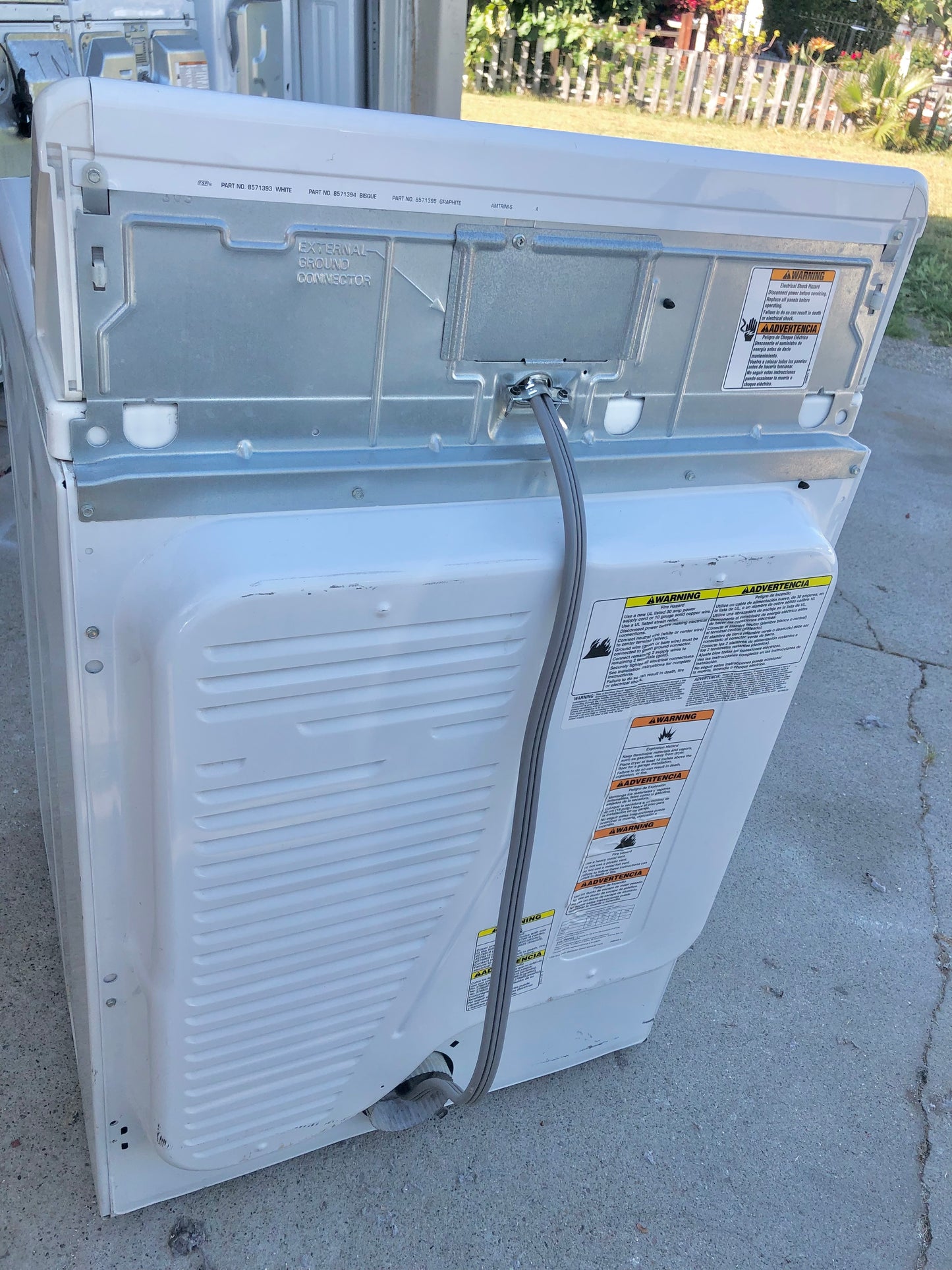 27 INCH Kenmore 220V Front Load Electric Dryer , White , Used Condition