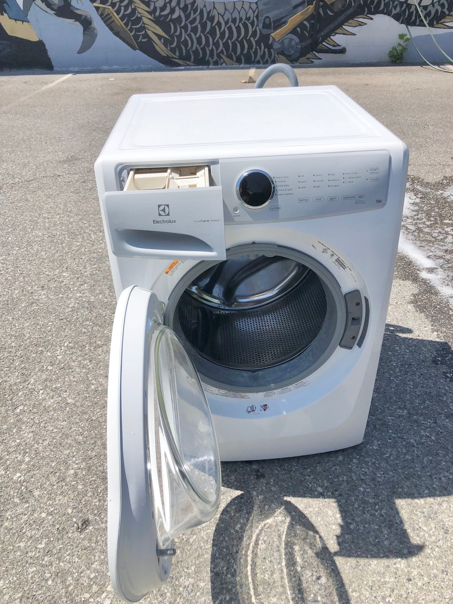27 INCH Electrolux ELFW7337AW Front Load Washer 4.4 Cu. Ft., LuxCare Wash System, Stainless Steel Drum, Child Lock, 7 Wash Cycles, Clean Washer, Delicates, Fast Wash, Heavy Duty, Delay Start Time, UL Listed, ENERGY STAR