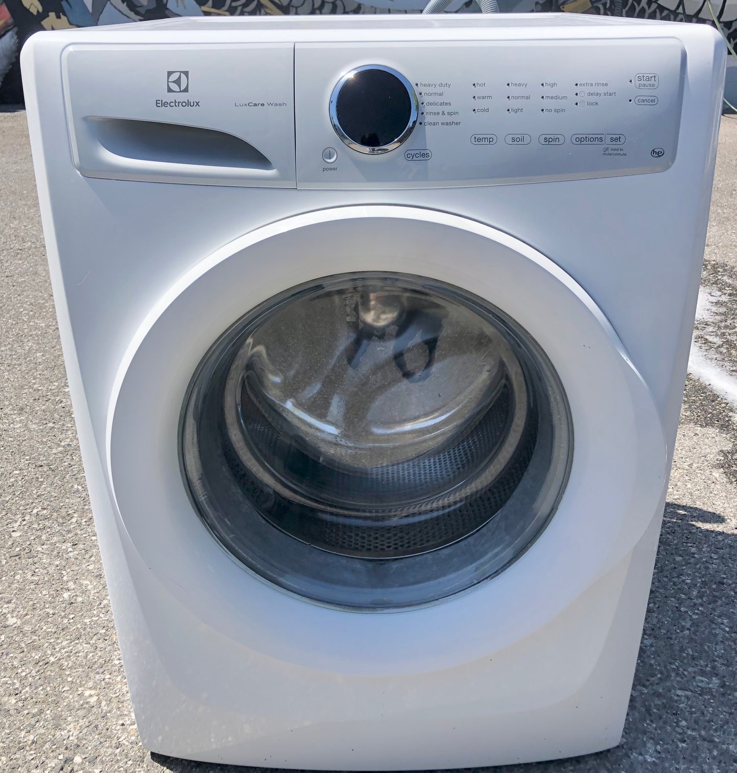 27 INCH Electrolux ELFW7337AW Front Load Washer 4.4 Cu. Ft., LuxCare Wash System, Stainless Steel Drum, Child Lock, 7 Wash Cycles, Clean Washer, Delicates, Fast Wash, Heavy Duty, Delay Start Time, UL Listed, ENERGY STAR