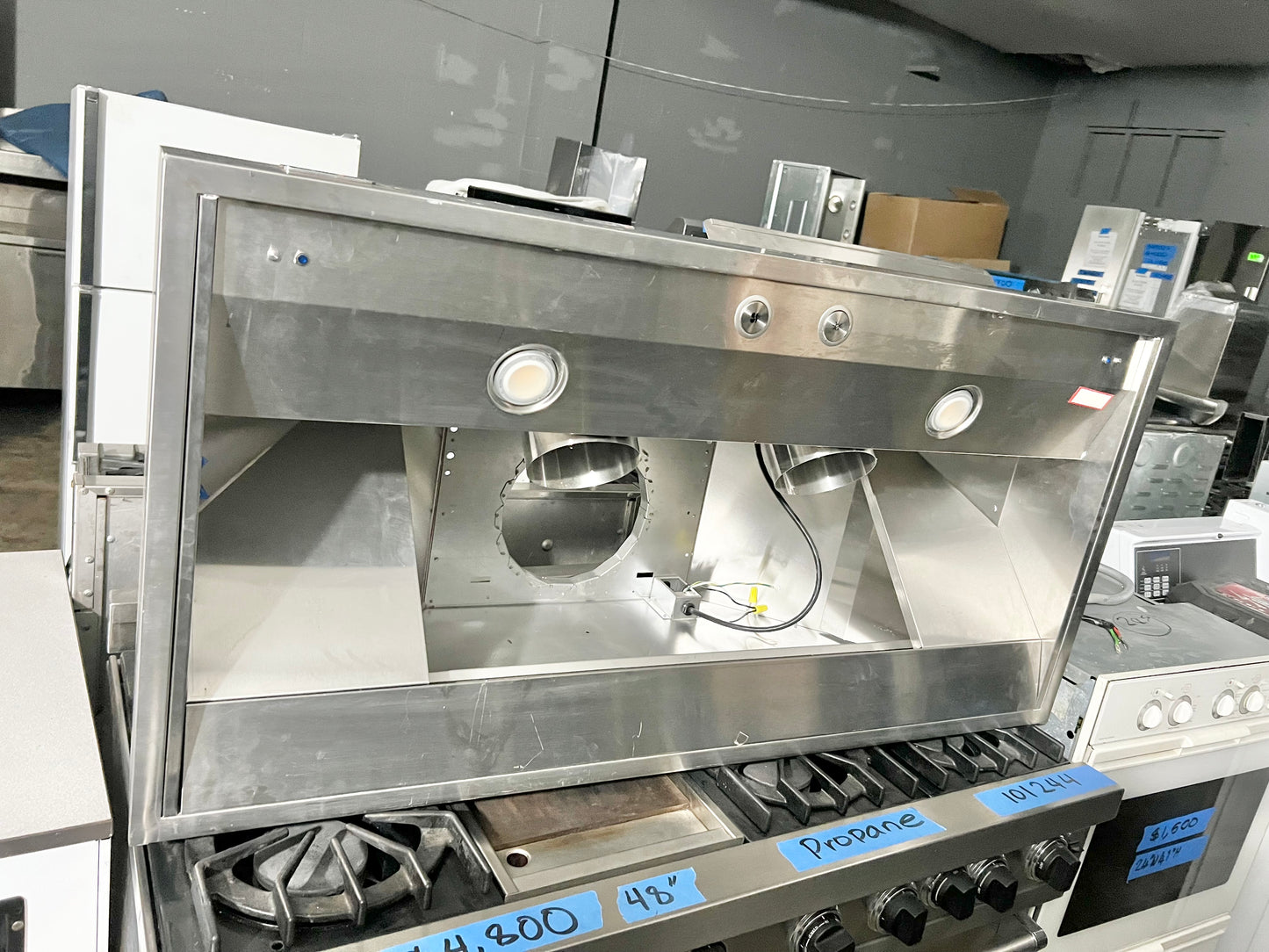 48 INCH Viking 5 Series VCWH54848SS Wall Mount Range Hood * New Open Box * Stainless Steel , Blower 1200 CFM Sold Separately