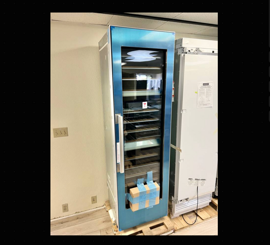 24 INCH Miele Master Cool Series  KWT1603SF  Built-in Wine System 102-Bottle Capacity,  14 Acacia Wood Shelves, 3 Independent Temperature Zones,  UV-Filtering Glass Door Clear Vision Display Stainless Steel,  Right Hinge Door Swing  * New Open Box