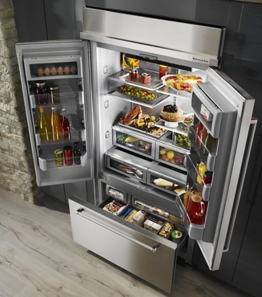 42 INCH KitchenAid KBFN502ESS Built-In French Door Refrigerator 24.2 cu. ft., 4 Glass Shelves, Preserva Food Care System, Automatic Ice Maker, Platinum Interior, LED * New Open Box * Door Open Alarm, Sabbath, ENERGY STAR Stainless Steel