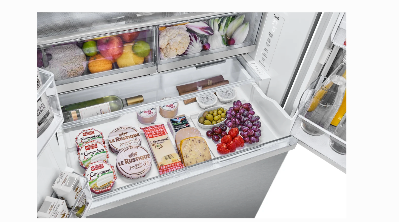 36 INCH LG LRYKC2606S Counter-Depth MAX French Door Refrigerator  Smart  26 Cu. Ft., 4 Split Shelves, UV nano Dispenser, 3 Ice Maker,  ADA , Print Proof Stainless Steel .