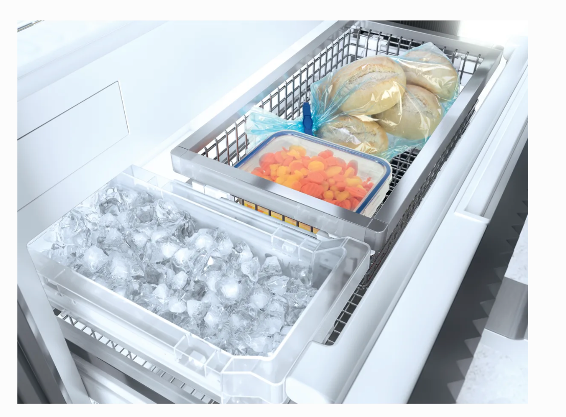 18 INCH Miele Master Cool Series F2472VI Smart Freezer Column , Push 2 open, Ice Maker , Energy Star, Panel Ready, Left Hinge , New Open Box