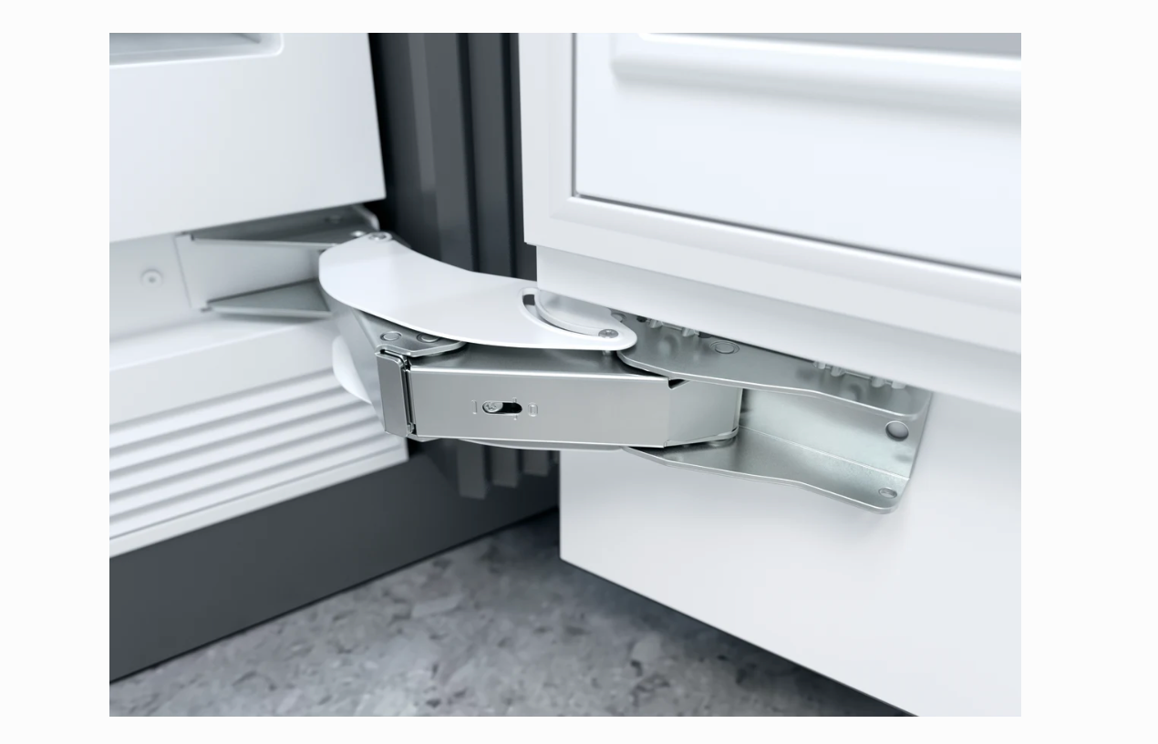 18 INCH Miele Master Cool Series F2472VI Smart Freezer Column , Push 2 open, Ice Maker , Energy Star, Panel Ready, Left Hinge , New Open Box