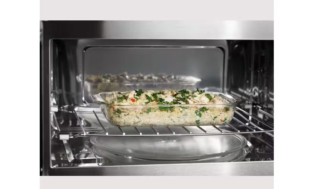 30 INCH GE Profile  PWB7030SVSS   1.7 cu. ft. Built-in Smart Microwave Oven 975 Watts,  Convection Cooking, Combination Fast Cook, Steam Sensor, Built-In WiFi, Glass Turntable, ADA , Stainless Steel * New Open Box *