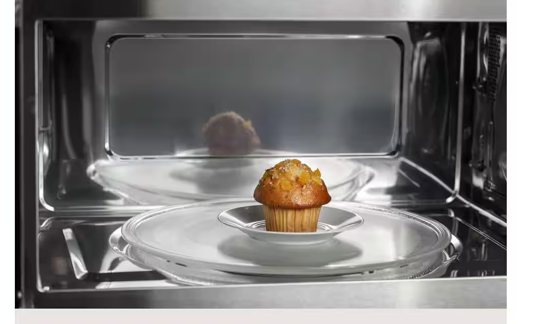 30 INCH GE Profile  PWB7030SVSS   1.7 cu. ft. Built-in Smart Microwave Oven 975 Watts,  Convection Cooking, Combination Fast Cook, Steam Sensor, Built-In WiFi, Glass Turntable, ADA , Stainless Steel * New Open Box *