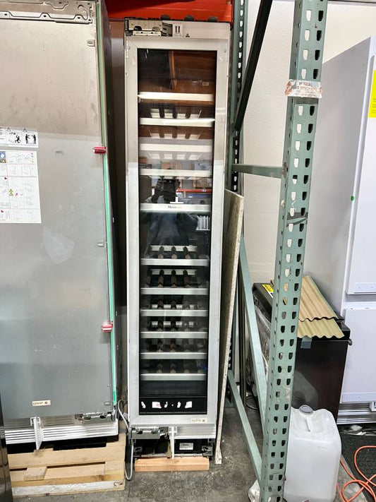 18 INCH Thermador T18IW905SP Dual Zone Smart Wine Cooler Refrigerator Built In * New Open Box *   58 Bottle Capacity , 12 Shelves , UV protective Glass , LED Lighting , TFT Control Panel , Panel Ready .