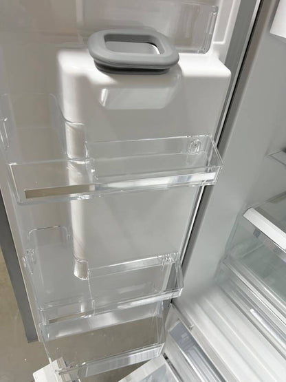 36 INCH Bosch 500 Series B36CD50SNS French Door Refrigerator * New Open Box *. Freestanding French Door Smart Refrigerator 21.6 Cu. Counter Depth, Ice Water, Ice Maker,  Ultra Clarity Pro, Air Fresh, Home Connect, ENERGY STAR , Stainless Steel