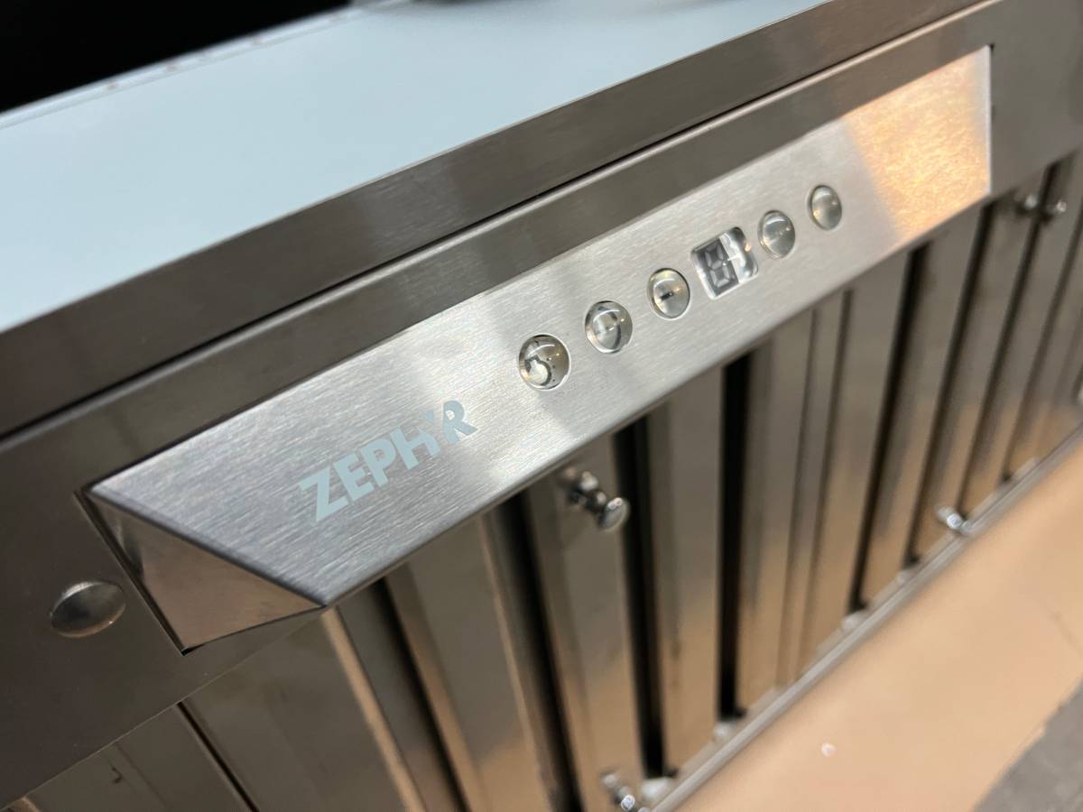 38 INCH Zephyr AK8300ASX Cabinet Insert Range Hood , 600 to 1000 CFM * New Open Box * Stainless Steel