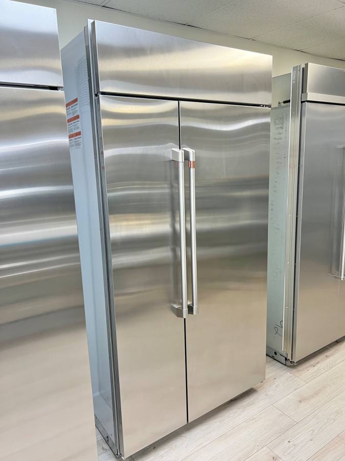 42 Inch GE Cafe CSB42WP2NKS1 Built-In Side by Side Refrigerator New * Open Box 25.2 Cu. Ft. , Showcase LED Lighting, WiFi Connect Technology, Large Door Bins, Ice Maker, CSA, UL Listed Sabbath Mode .