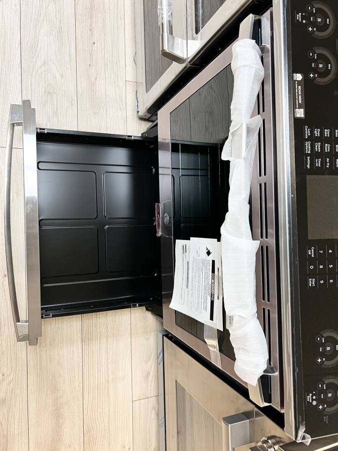 30 Inch GE Profile PSS93YP9FS Slide-In Electric Range New Open Box * 5.3 Cu Ft True Convection Oven , Storage Drawer ,  100 Warming Zone , Steam Clean , Wi-Fi ,  Adjustable Oven Racks ,  Fingerprint Resistant Stainless Steel .