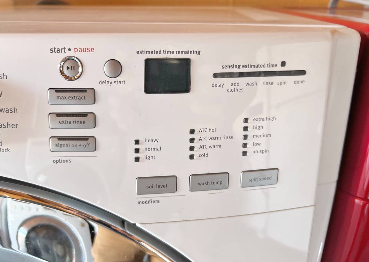 27 INCH Maytag Performance Series MHWE450WW Front-Load Washer White, Used Condition