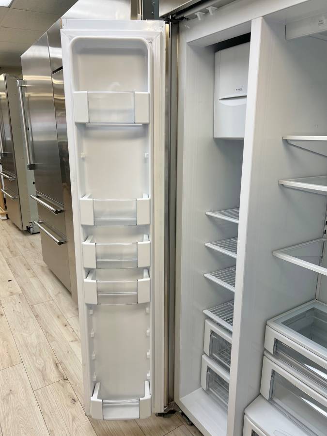42 Inch GE Cafe CSB42WP2NKS1 Built-In Side by Side Refrigerator New * Open Box 25.2 Cu. Ft. , Showcase LED Lighting, WiFi Connect Technology, Large Door Bins, Ice Maker, CSA, UL Listed Sabbath Mode .