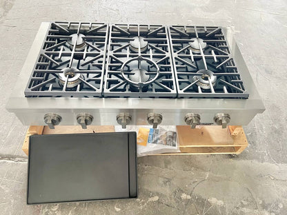 48 INCH Dacor  HRTP486SNG RangeTop with 6 Sealed Burners, Continuous Grates, Simmer Sear Burners, Perma-Flame, Illumina Knobs, Smart Flame, Griddle, New Open Box , Natural Gas