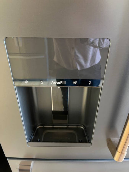 36 INCH GE Cafe CXE22DP3PD1  * New Open Box *. Counter Depth 4-Door French Door Smart Refrigerator  22.3 Cu. Ft. Hands-Free Autofill, Humidity Control System,  Convertible Drawer, Multiflow Air, Enhanced Shabbos,  Wi-Fi, ENERGY STAR Matte Black .