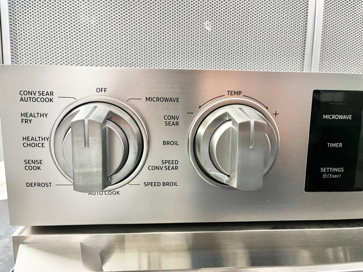 30 INCH Dacor Transitional  DOC30T977DS Double Combination Smart Electric Wall Oven 6.7 cu. ft. Chef Mode, Steam-Assist Oven,Microwave Convection Speed Oven Self-Clean Oven Sabbath , Stainless Steel COMBO . * New Open Box *