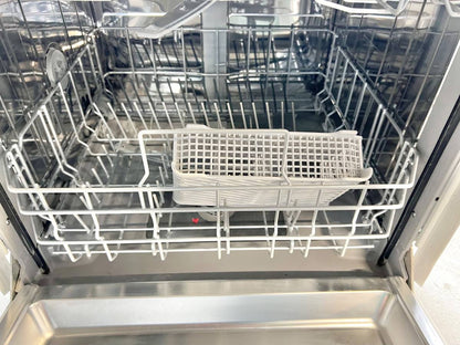24 INCH Bosch Built In Dishwasher White , Stainless Steel Inside , Used Condition