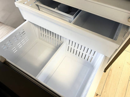36 INCH Samsung RF32CG5900SRAA FAMILY HUB ! Refrigerator LCD Screen * New Open Box * Refrigerator Family Hub 30 Cu Ft ,  Dual Auto Ice Maker , Wi-Fi , ADA Compliant ,  ENERGY STAR Certified , Fingerprint Resistant , Stainless Steel.
