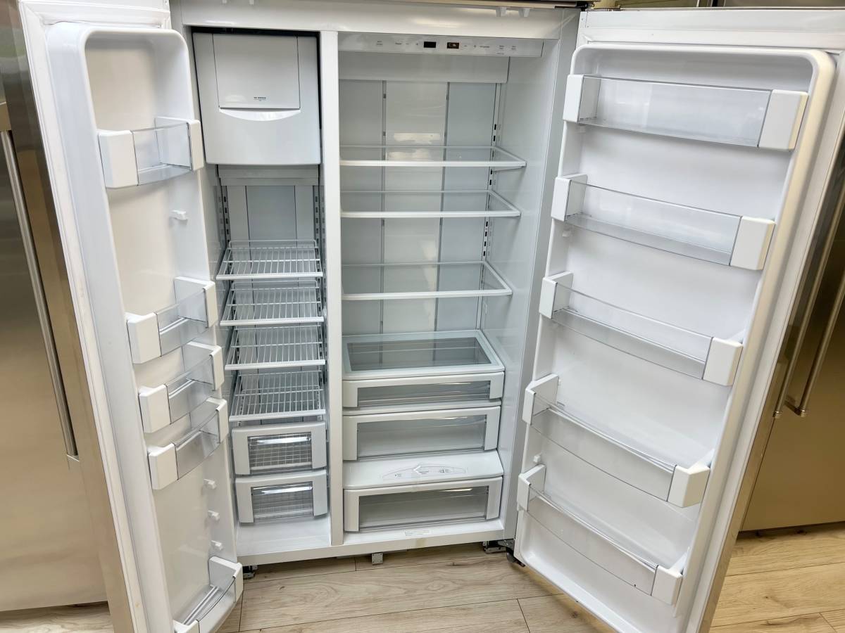 42 Inch GE Cafe CSB42WP2NKS1 Built-In Side by Side Refrigerator New * Open Box 25.2 Cu. Ft. , Showcase LED Lighting, WiFi Connect Technology, Large Door Bins, Ice Maker, CSA, UL Listed Sabbath Mode .