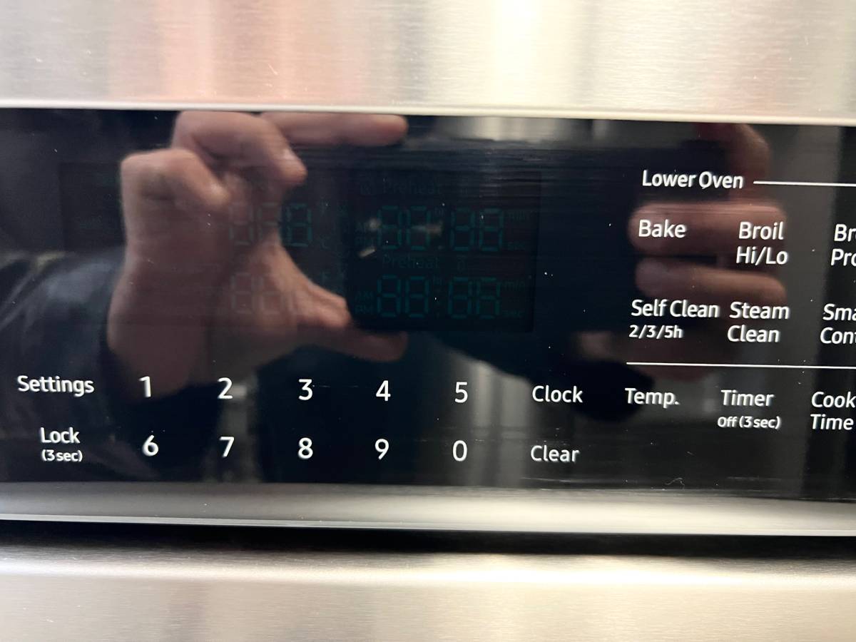 30 INCH Samsung NV51T5511DS Double Wall Oven * New Open Box *  10.2 Cu Ft , Wi-Fi ,  Steam Clean , Self Clean , Broiler , Proofing ,  Warming , Child Safety Lock , Sabbath , Stainless Steel .