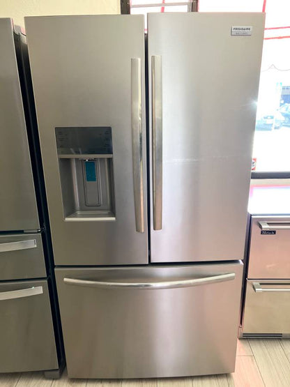 36 INCH Frigidaire GRFS2853AFA French Door Refrigerator * New Open Box 27.8 CU Ft , Gallon Door Bins, Crispers , Dual Ice Maker , PurePour Water Filter ,  PureAir Ultra II Air Filter , Energy Star Certified , Stainless Steel .