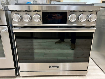 36 INCH Dacor Contemporary  DOP36C86DLS Freestanding Dual Fuel Smart Steam Range with 6 Sealed Burners, 4.8 cu. ft. Oven Capacity, and Four-Part Pure Convection: Silver Stainless Natural gas Or Propane LP