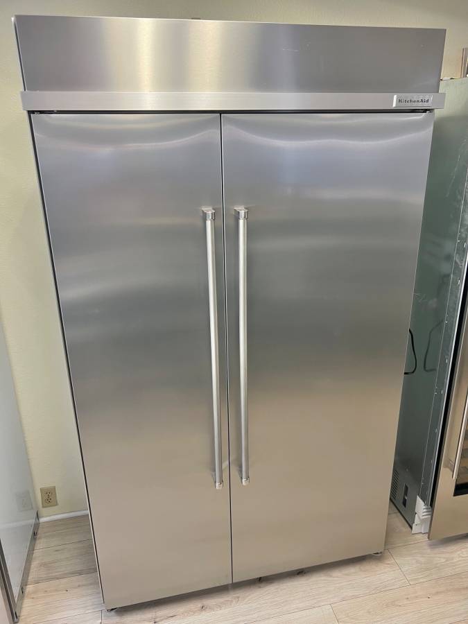 48 INCH KitchenAid KBSN708MPS Built In Side-by-Side Refrigerator NEW *  Open Box * 30 cu. ft.,  4 Shelves, Under-Shelf Prep Zone, FreshChill Drawer,  Extend Fresh Temp System, Auto Ice Maker,  Star-K , Stainless Steel Print Shield Finish