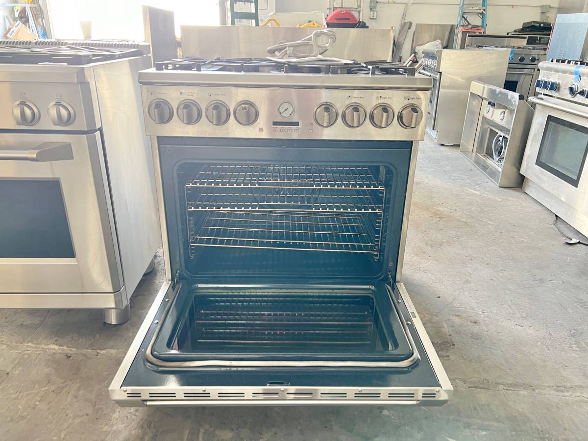 36 INCH Kenmore Professional 79079623700 , Dual Fuel Gas Range, 6 Sealed Burners , Convection Oven, in Stainless Steel , 220V