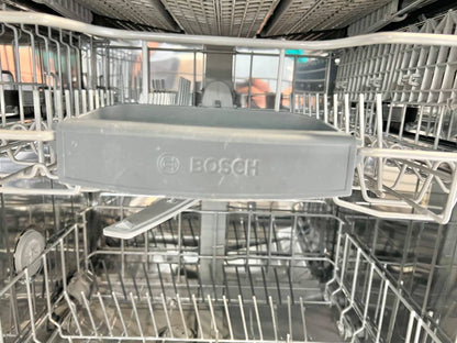 24 INCH Bosch Built In Dishwasher White , Stainless Steel Inside , Used Condition