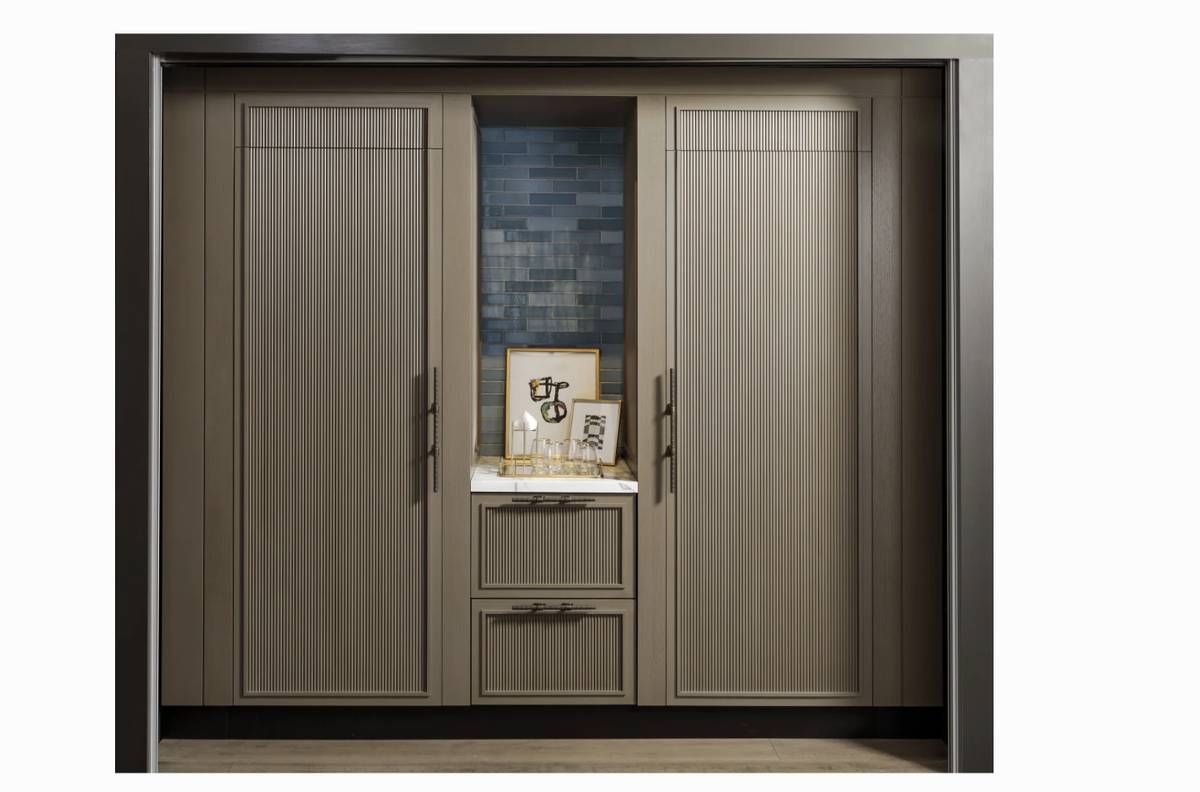 30 INCH GE Monogram ZIR301NPNII BUILT IN Panel Ready Column Refrigerator NEW * Open Box * Smart Refrigerator Panel Ready , 17.5 Cu Ft, AutoFill Pitcher , LED integrated Shelves , RetroFit Capability , Enhanced Shabbos Mode, Wi-Fi, Water Filtration