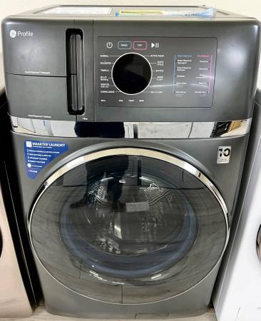 28 INCH GE Profile PFQ97HSPVDS Front Load Washer Dryer Combo * NEW ** 4.8 Cu Ft , Energy Star , Ventless Heat Pump Dryer, 110V outlet, ADA, Carbon Graphite.