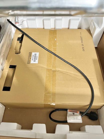 30 INCH Bosch 800 Series  NGM8049UC  Built In Gas Cooktop * New Open Box * 5 Sealed Burners, Cast Iron Continuous Grates, Dual-Ring Power Burner, Opti Sim Burner, Flame Select, Control Knob + Light Indicator ADA