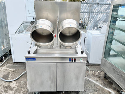 Commercial Cleveland Range 36GMK66200 Twin 6 Gal Gas Kettle Cabinet * Used Condition