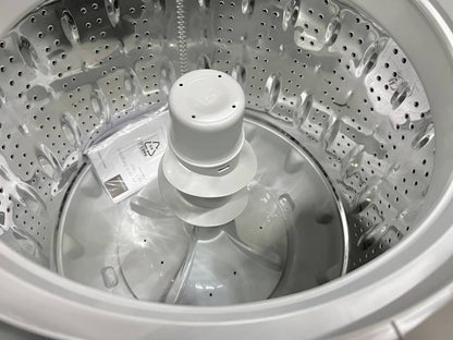 27 INCH Insignia 4.1 Cu. Ft. High Efficiency Top Load Washer White New * Open Box * 4.1 Cu Ft 11 Washing Programs Child Lock Delay Start  Eco Warm Cold Hot High Efficiency Energy Star