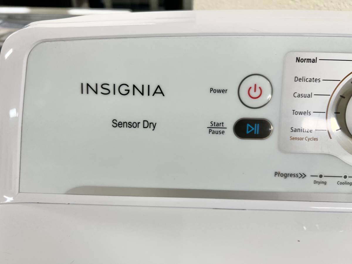27 Inch Insignia Top Load Washer Machine 4.2 Cu Ft , Gas Dryer 6.7 CU Ft SET , New Open Box