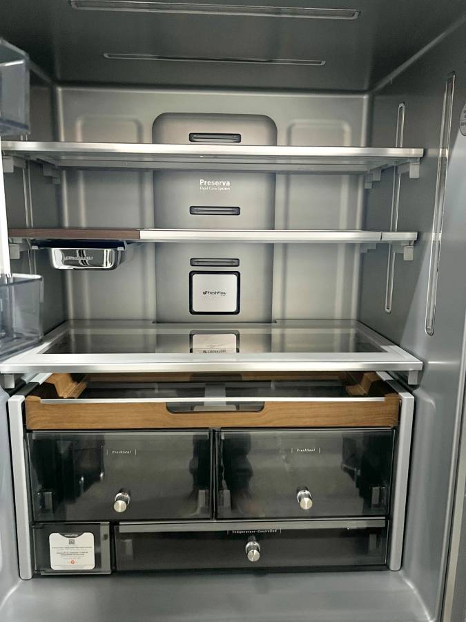 36 INCH KitchenAid KRFC704FPS French Door Refrigerator * New Open Box * 23.8 cu. ft., 3 Glass Shelves, Gallon Door Bins, Preserva Food Care System, Ice Water Dispenser, Auto Icemaker, Stainless Steel .