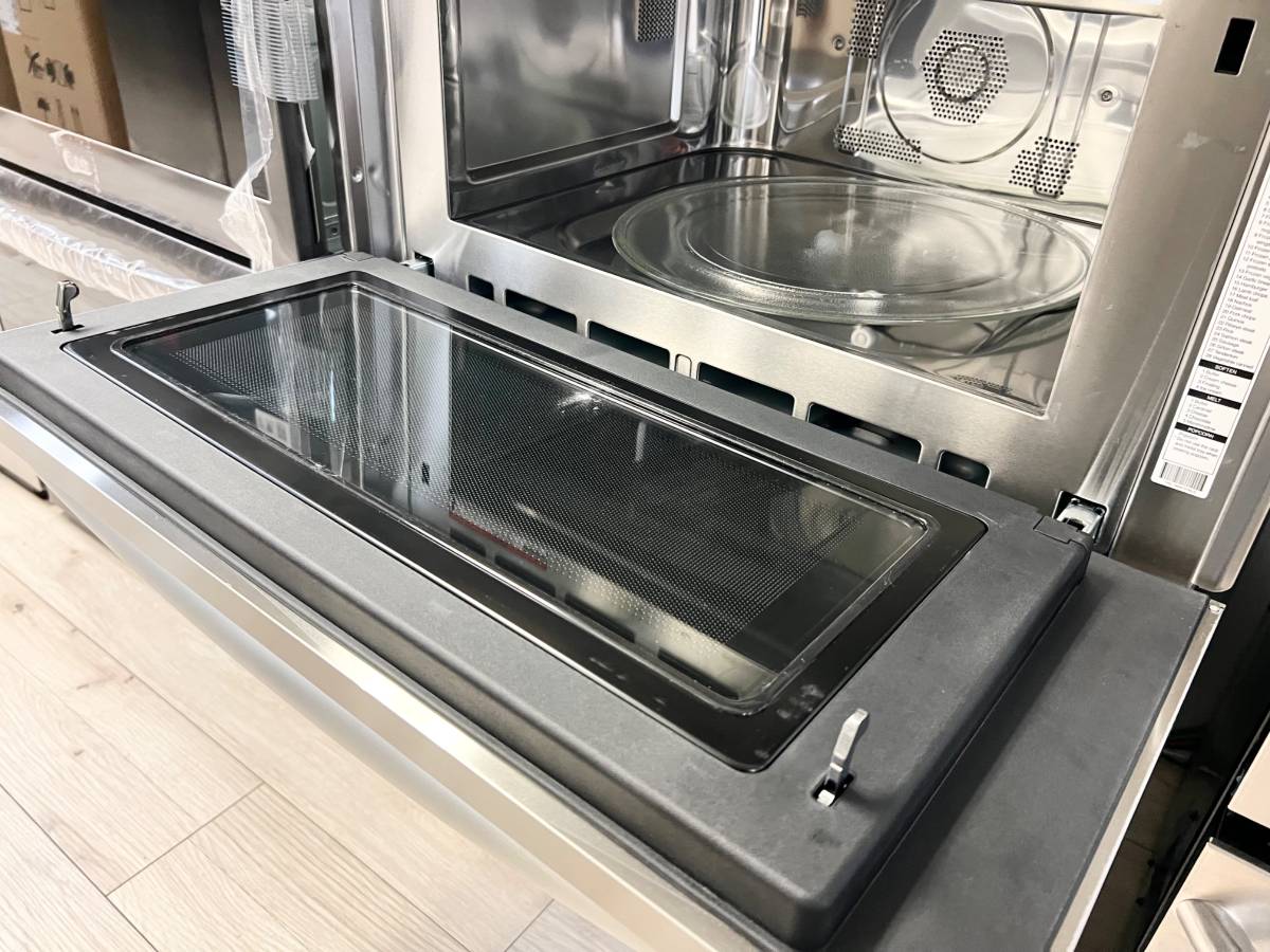 30 INCH LG WCEP6427F Microwave Wall Oven Combo * NEW OPEN BOX * Built In Smart Combination Wall Oven ,  6.4 Cu Ft , True Convection , AIR FRY , Thin Q ,  Backlift Touch Glass Controls , Infrared Heating ,  Speed Oven , Stainless Steel .